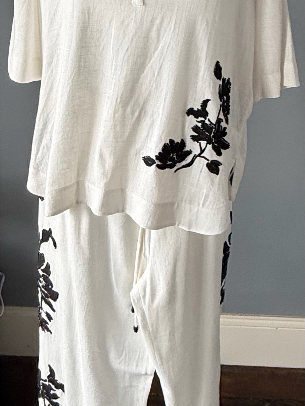 Zara White Tunic Top and drawstring pants with Black Floral Embroidery